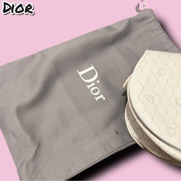 Vintage Christian Dior White Saddle Crossbody Bag with Gold Hardware - Picture 2 of 16